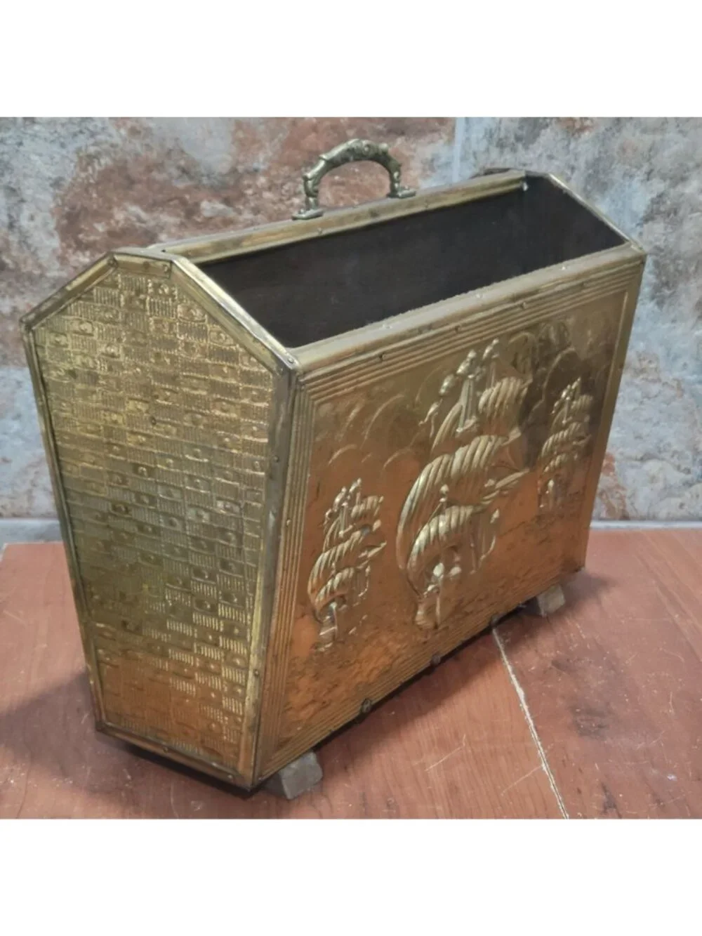 Antique Embossed Brass Fireplace Coal Box Magazine Bin Sailing Ships Vintage